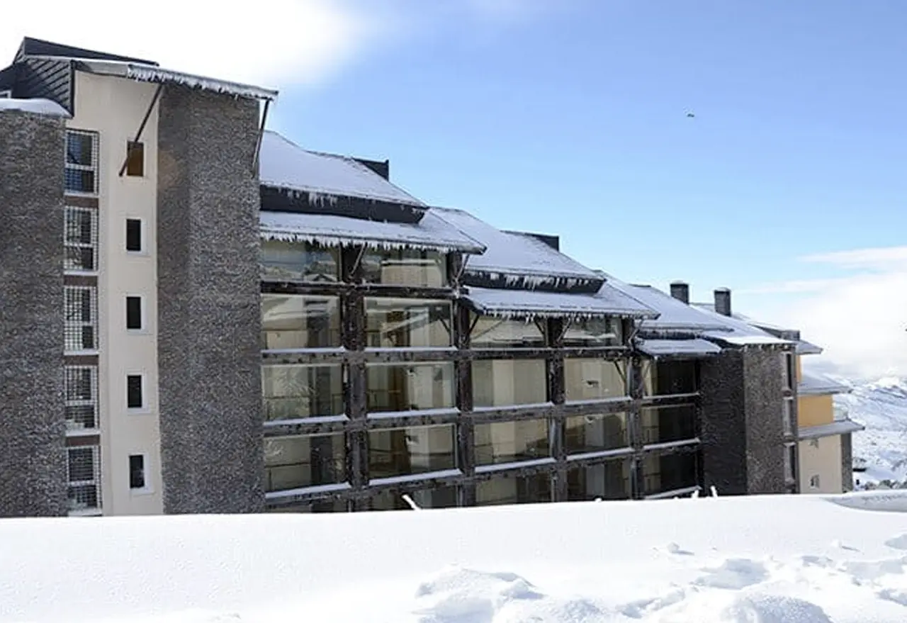 Edificio Miramar Ski